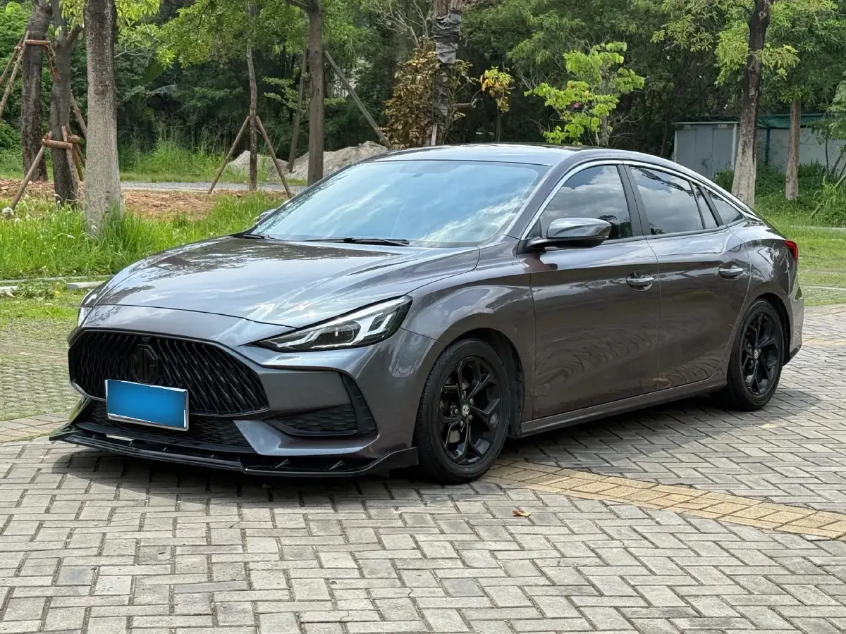 2021 MG 5 1.5L 120HP L4 CVT