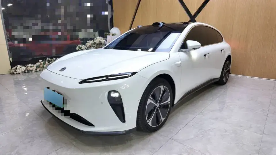 2024 NIO ET5T BEV 75KWH