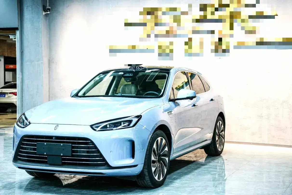 2023 HIMA AITO M5 1.5T 152HP L4 REEV 40KWH