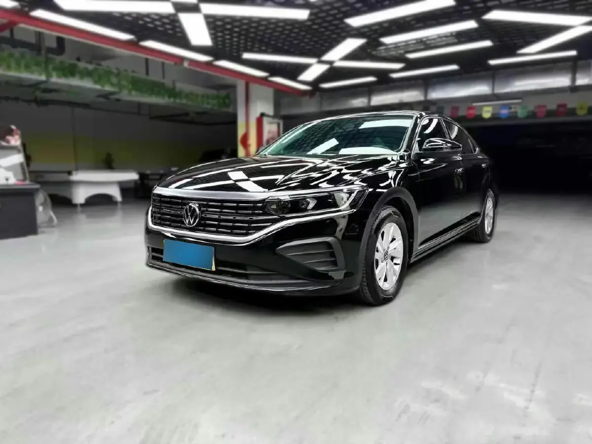 2022 Volkswagen Passat 1.4T 150HP L4 7DCT