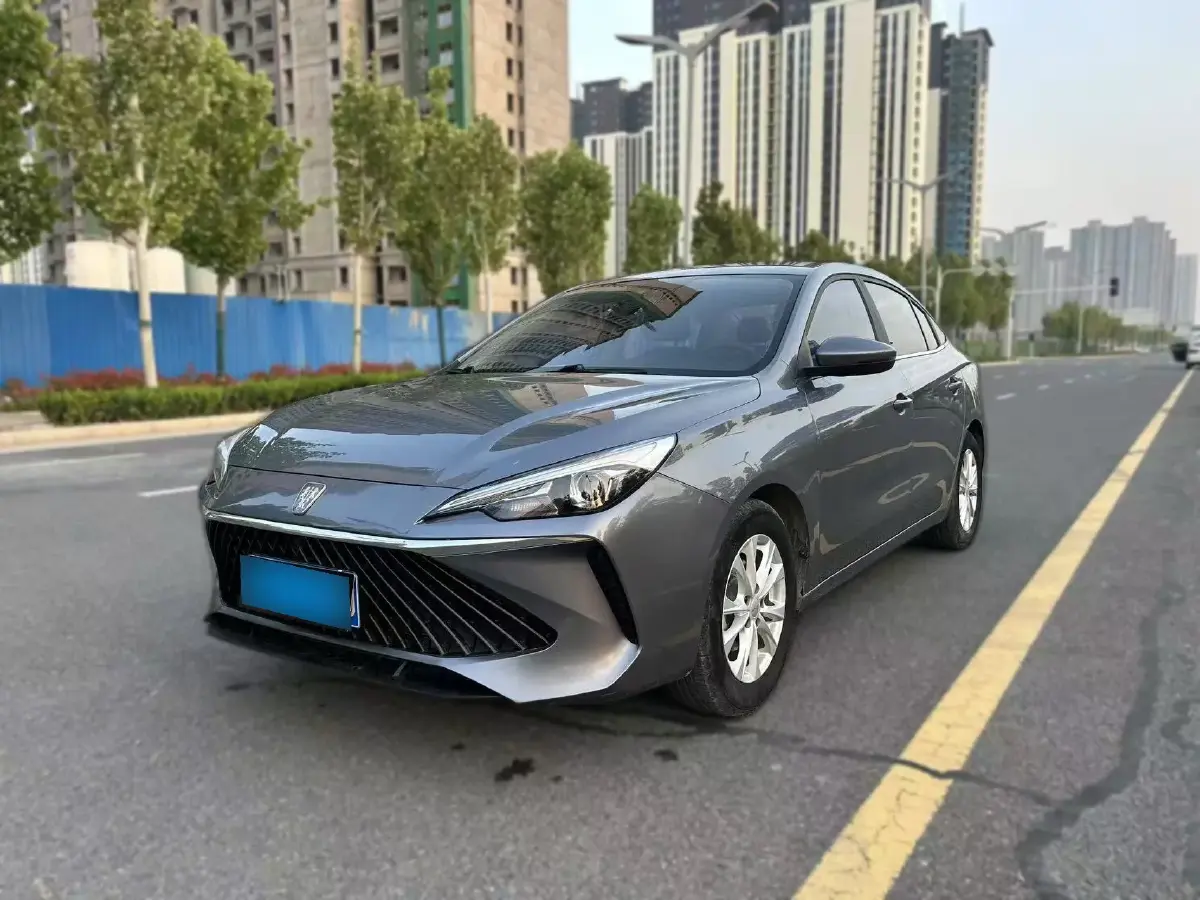 2023 Roewe i5 1.5L 129HP L4 CVT