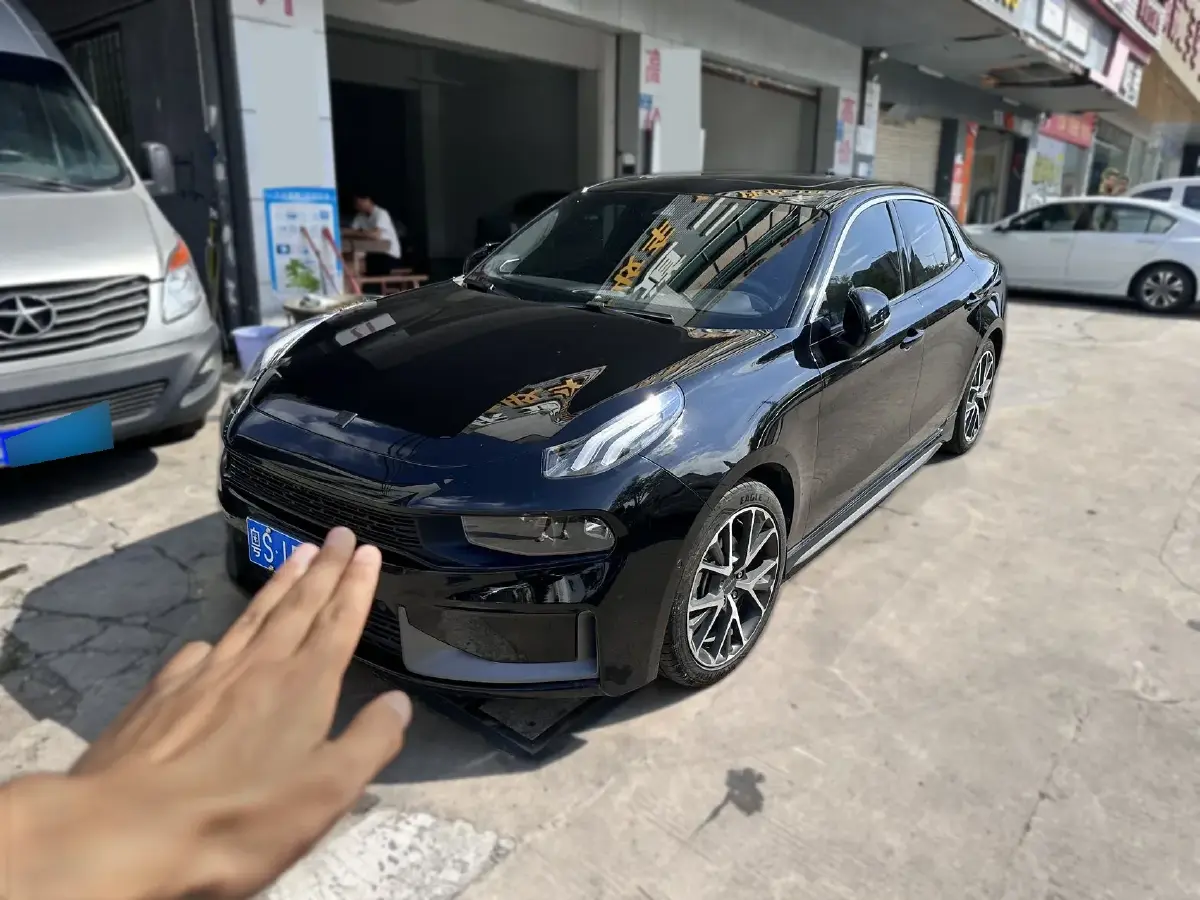 2022 LYNK&CO 03 2.0T 190HP L4 7DCT