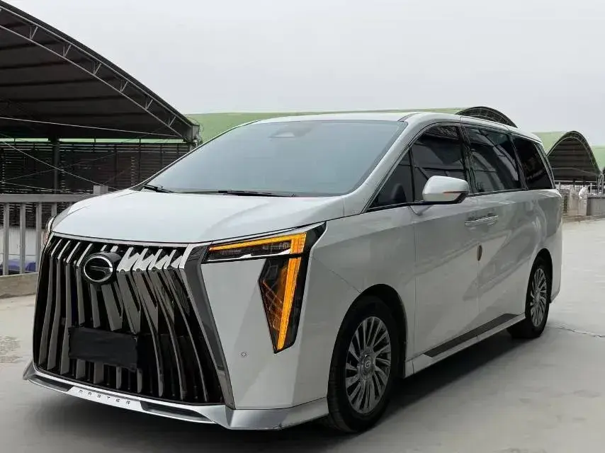 2023 GAC Trumpchi M8 2.0T 252HP L4 8AT