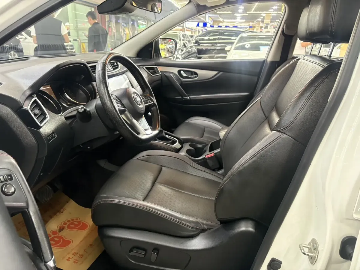 2021 Nissan Qashqai 2.0L 151HP L4 CVT,autocango,china used car exporter,china ev exporter,chinese used car exporter,chinese used ev exporter