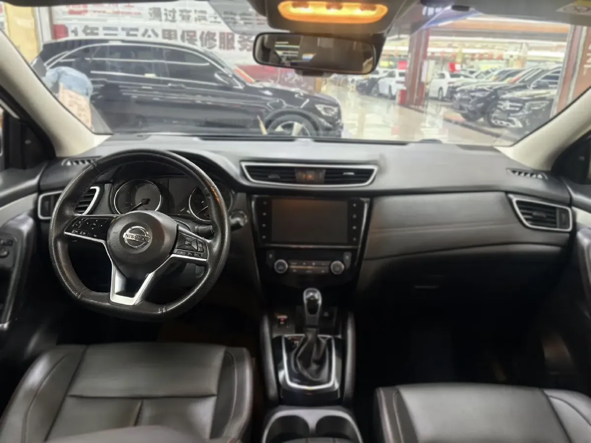 2021 Nissan Qashqai 2.0L 151HP L4 CVT,autocango,china used car exporter,china ev exporter,chinese used car exporter,chinese used ev exporter