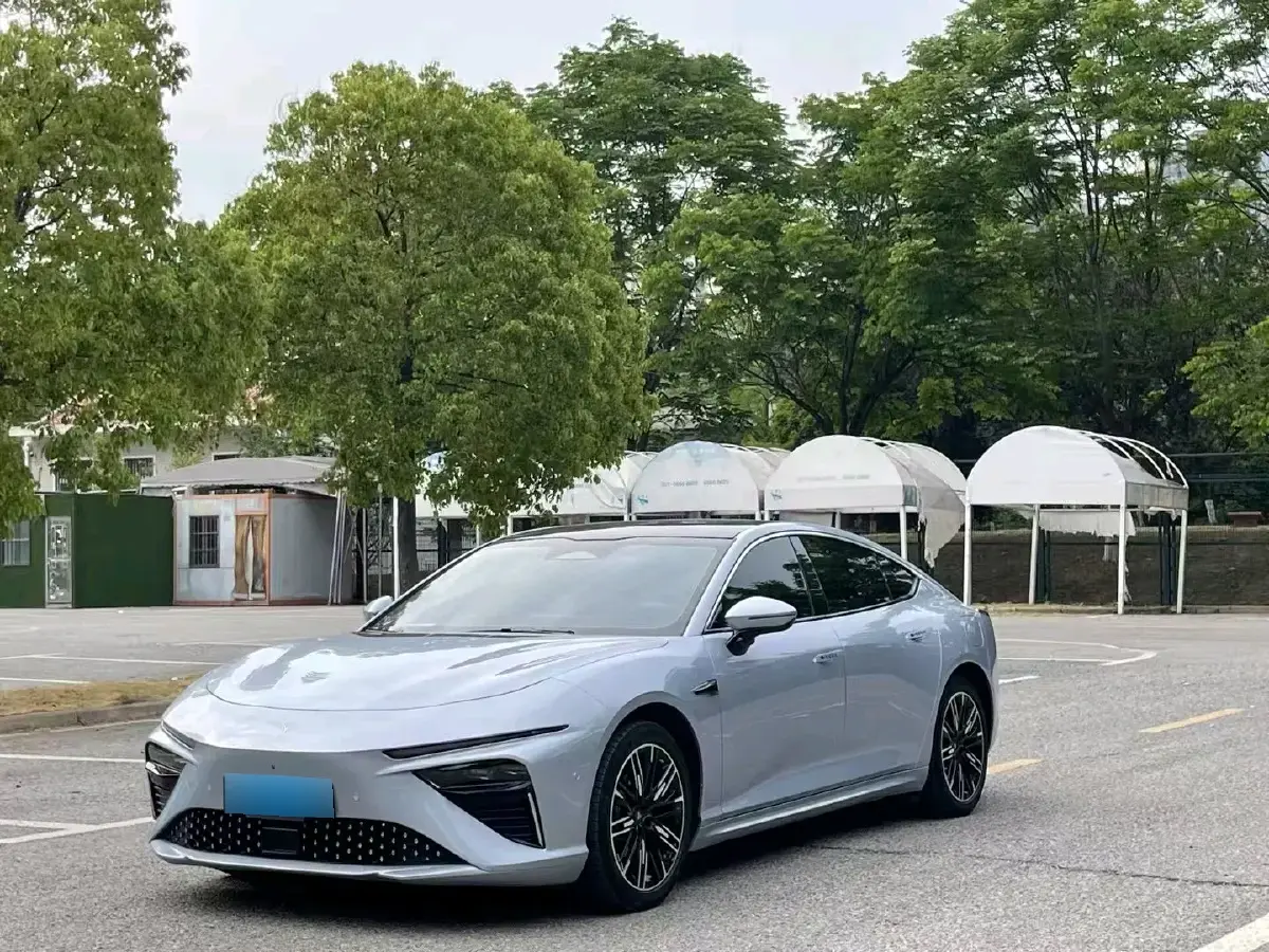 2022 Neta S Range Extended 231HP REEV 43.88KWH