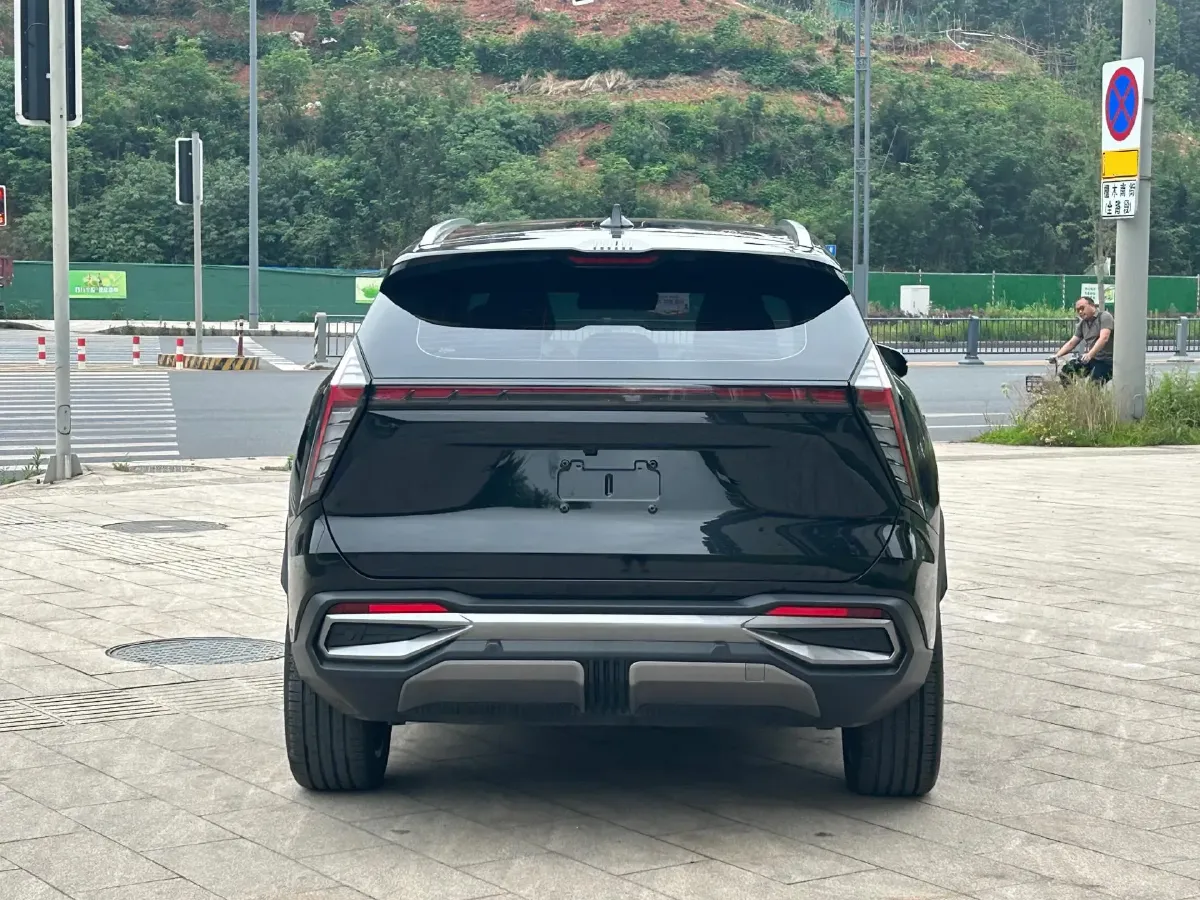 2024 Geely StarRay 1.5T 181HP L4 7DCT,autocango,china used car exporter,china ev exporter,chinese used car exporter,chinese used ev exporter