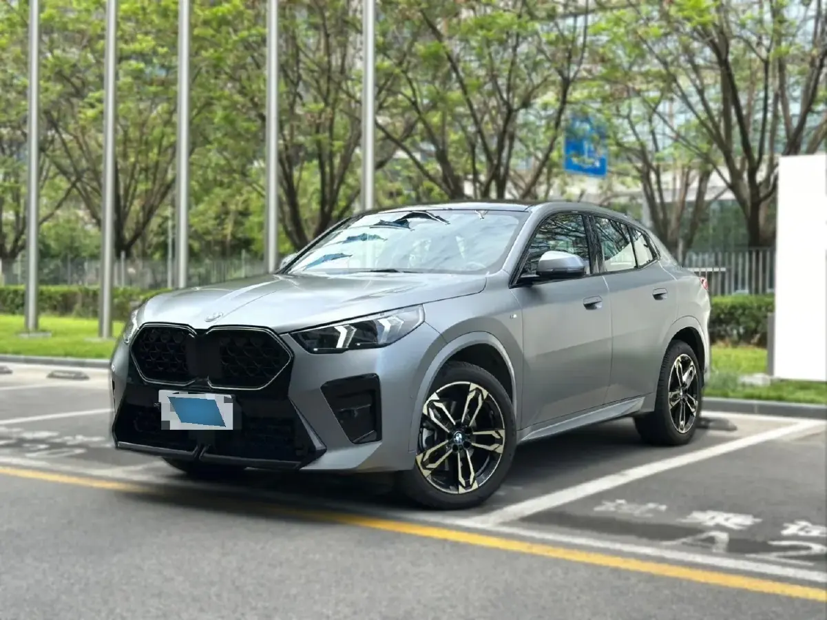 2024 BMW X2 2.0T 204HP L4 7DCT