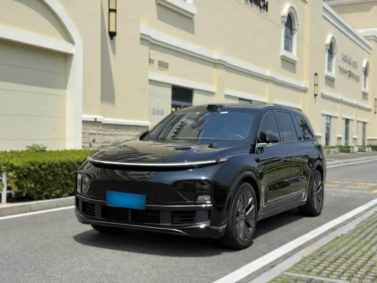 2022 Li L9 Range Extended 154HP REEV 42.6KWH
