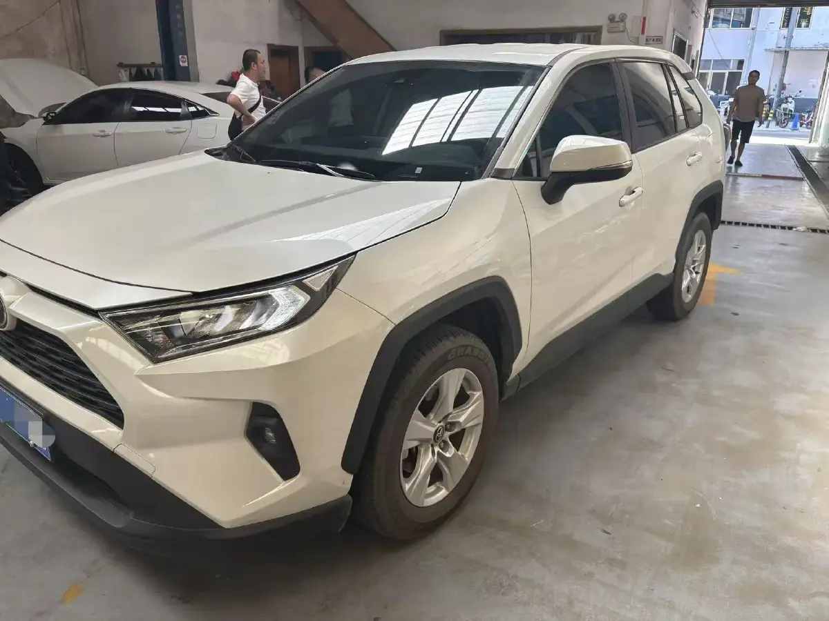 2023 Toyota RAV4 2.0L 171HP L4 CVT