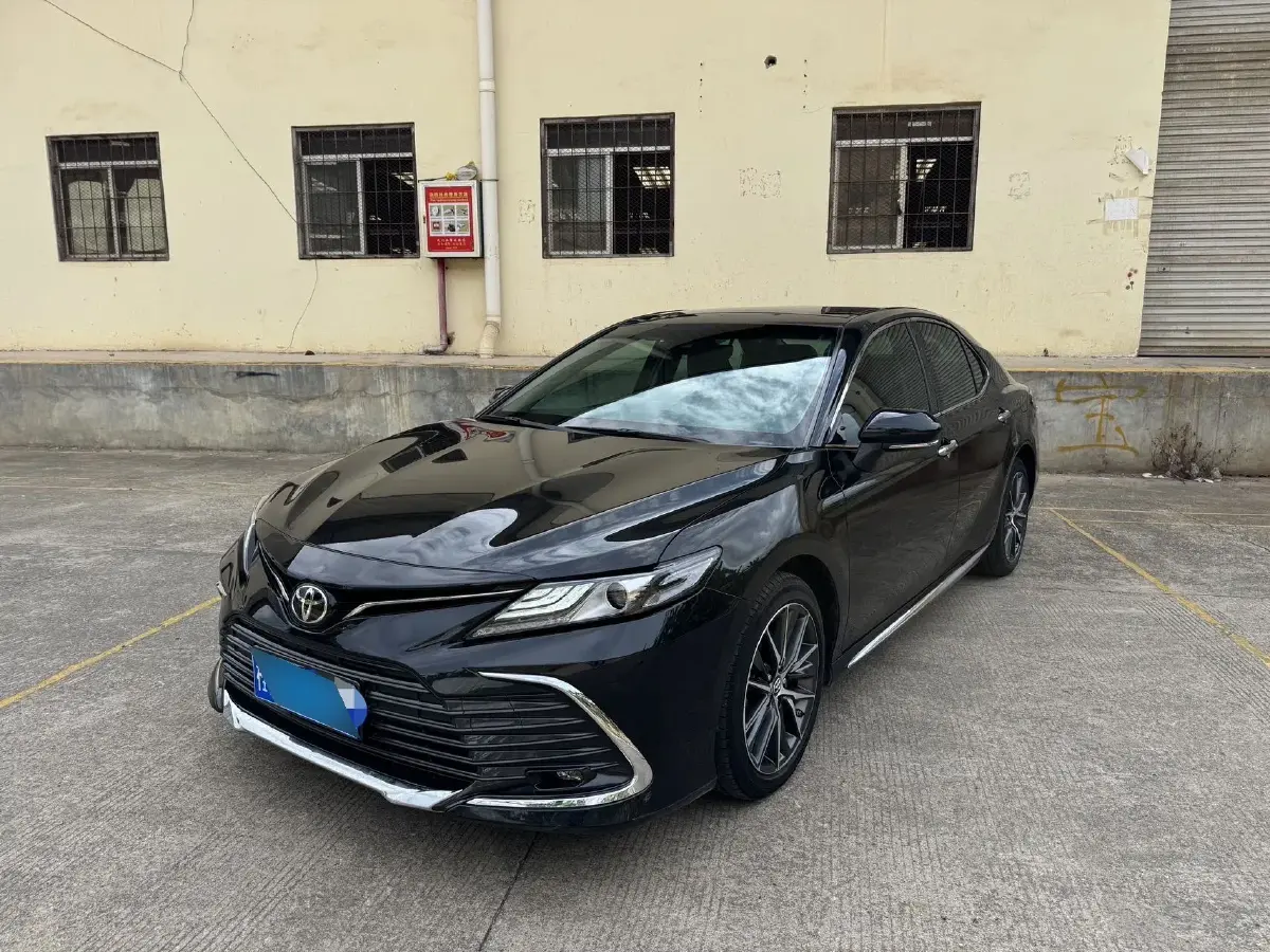 2023 Toyota Camry 2.5L 207HP L4 8AT