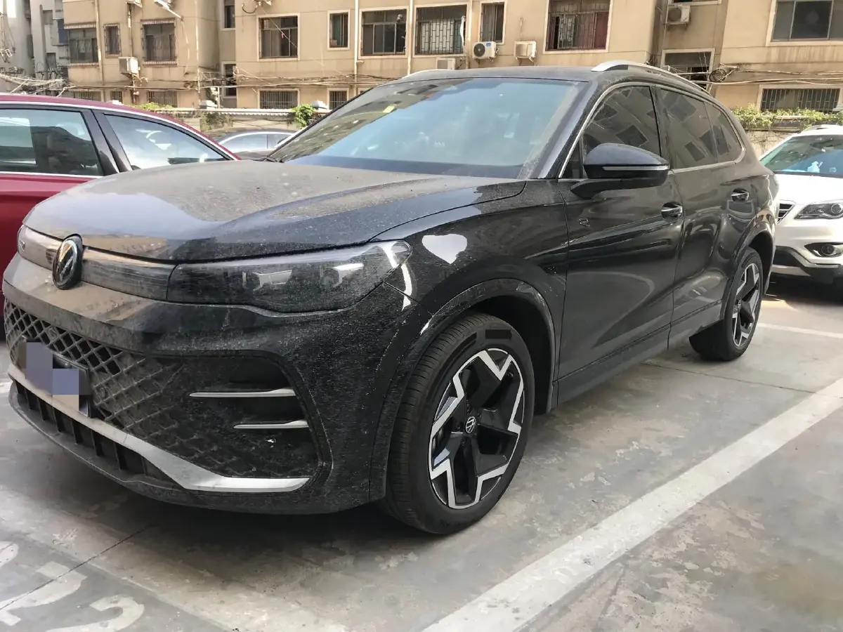 2024 Volkswagen Tiguan L 2.0T 186HP L4 7DCT