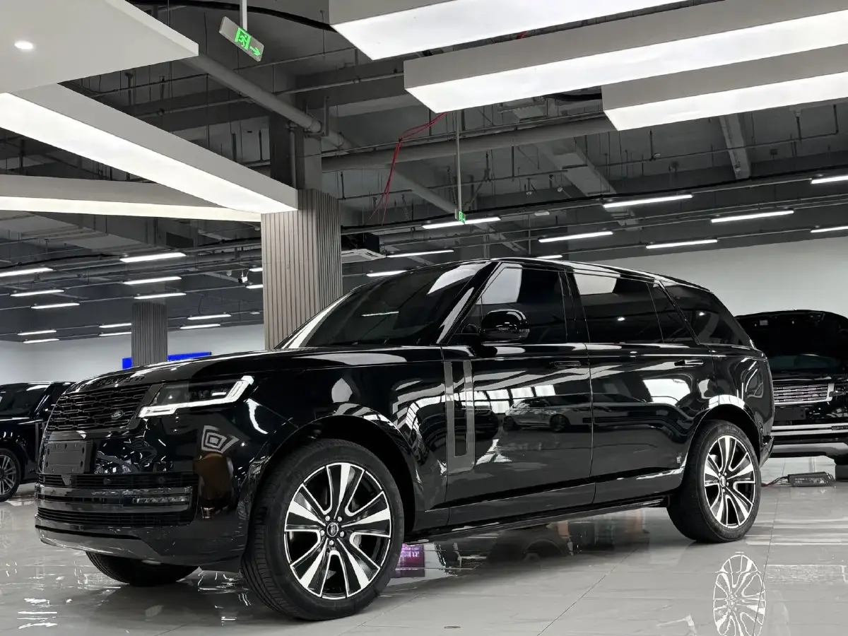 2023 Land Rover Range Rover 3.0T 400HP L6 8AT