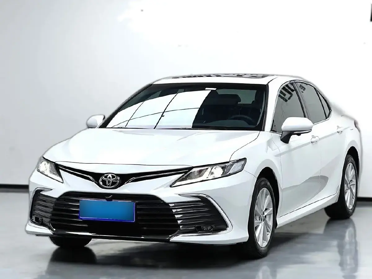 2023 Toyota Camry 2.0L 177HP L4 CVT