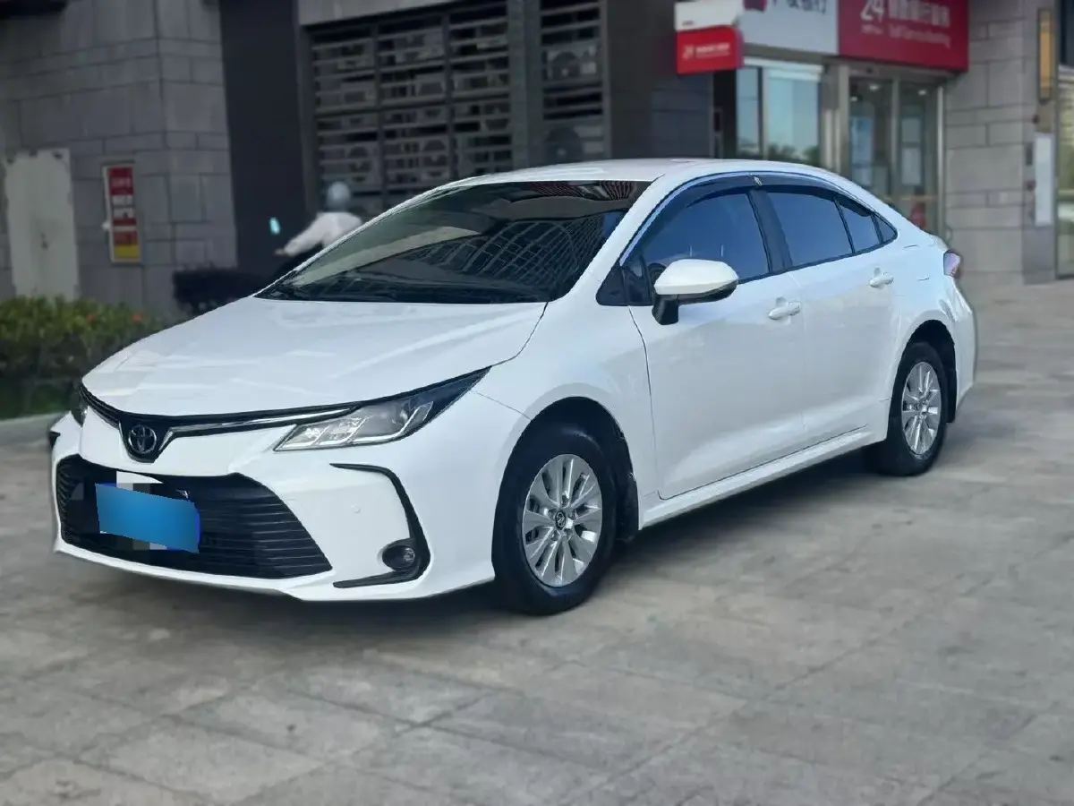 2021 Toyota Corolla 1.2T 116HP L4 CVT