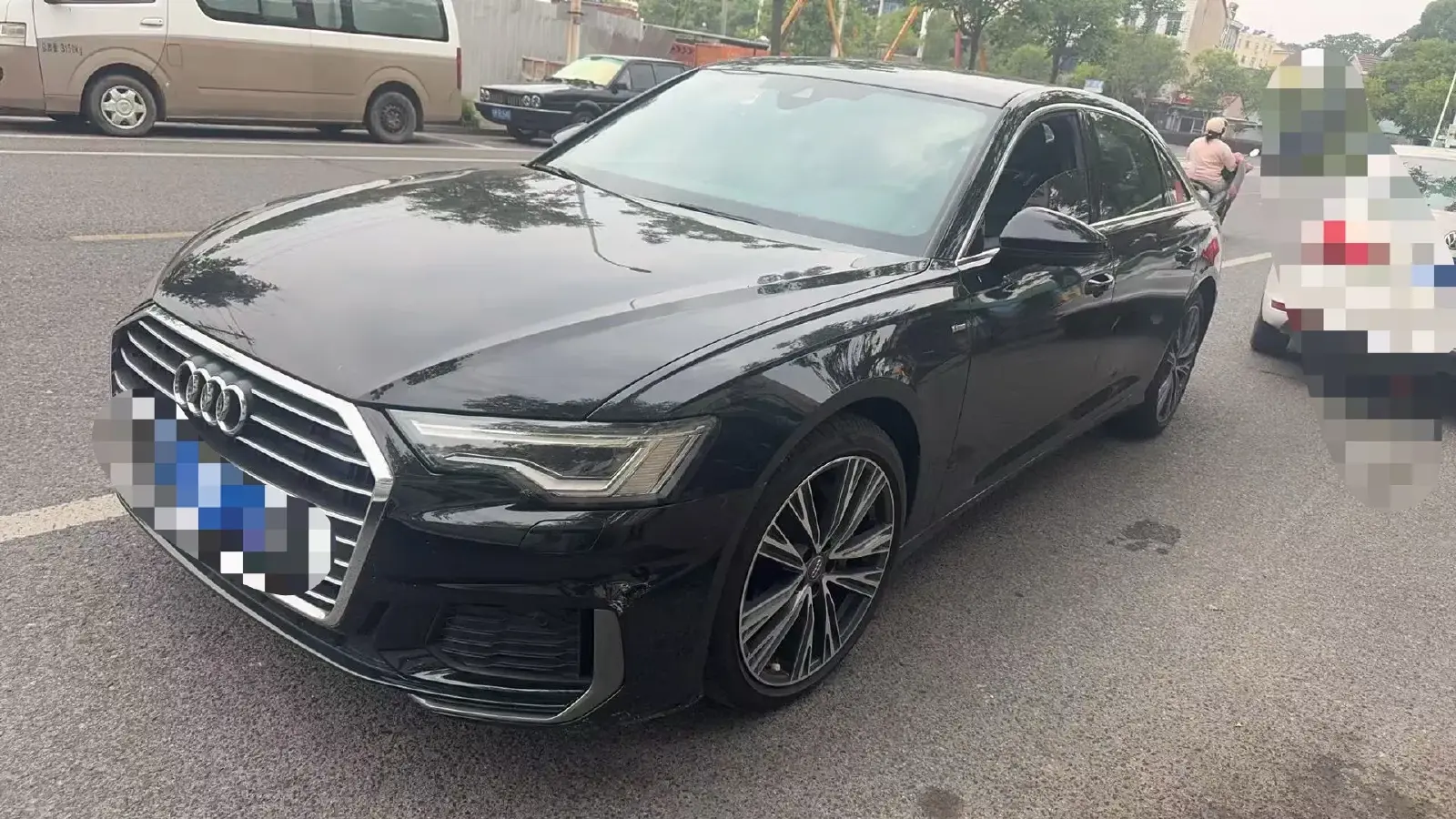 2022 Audi A6L 2.0T 190HP L4 7DCT