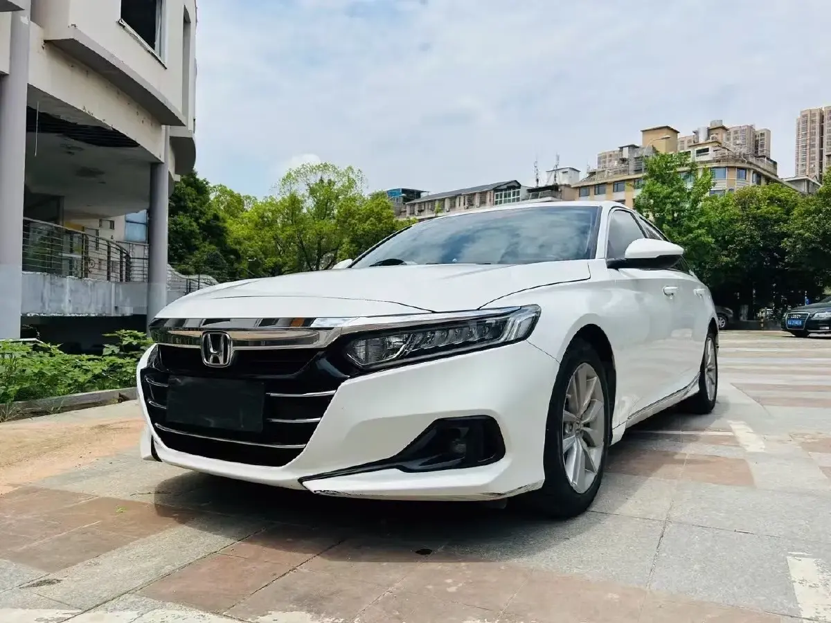 2022 Honda Accord 1.5T 194HP L4 CVT