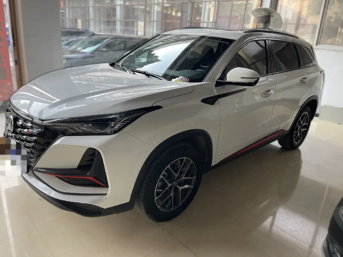 2022 ChangAn CS75 Plus 1.5T 178HP L4 6AT 2022 ChangAn CS75 Plus 1.5T 178HP L4 6AT