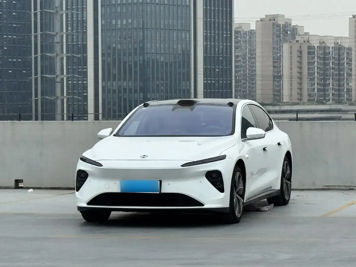 2024 NIO ET7 BEV 75KWH
