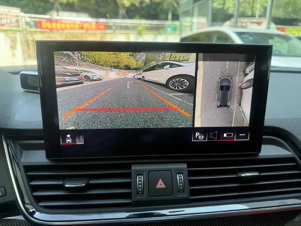 2021 Audi SQ5 3.0T 354HP V6 8AT,autocango,china used car exporter,china ev exporter,chinese used car exporter,chinese used ev exporter