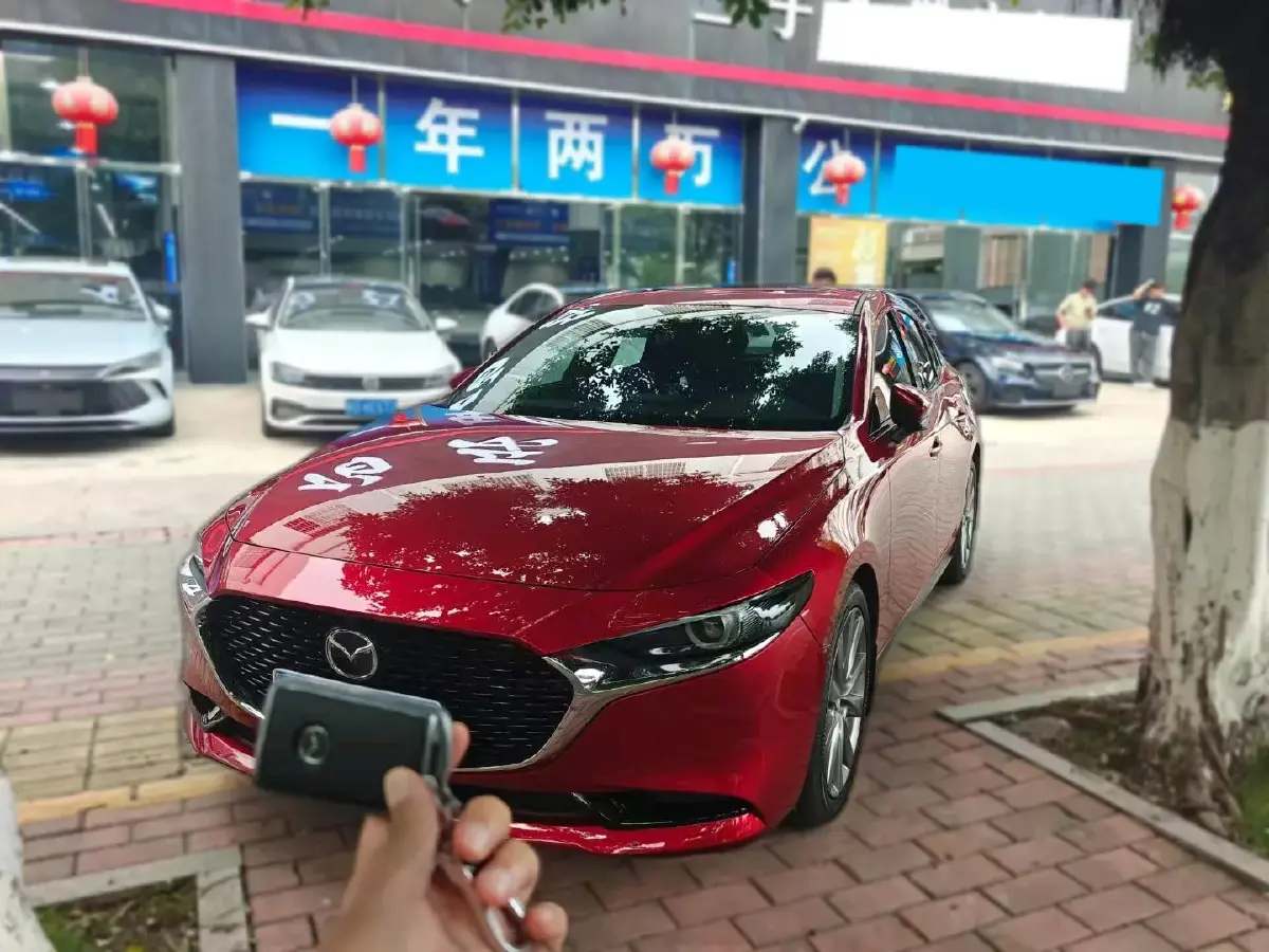 2023 Mazda 3 Axela 2.0L 158HP L4 6AT