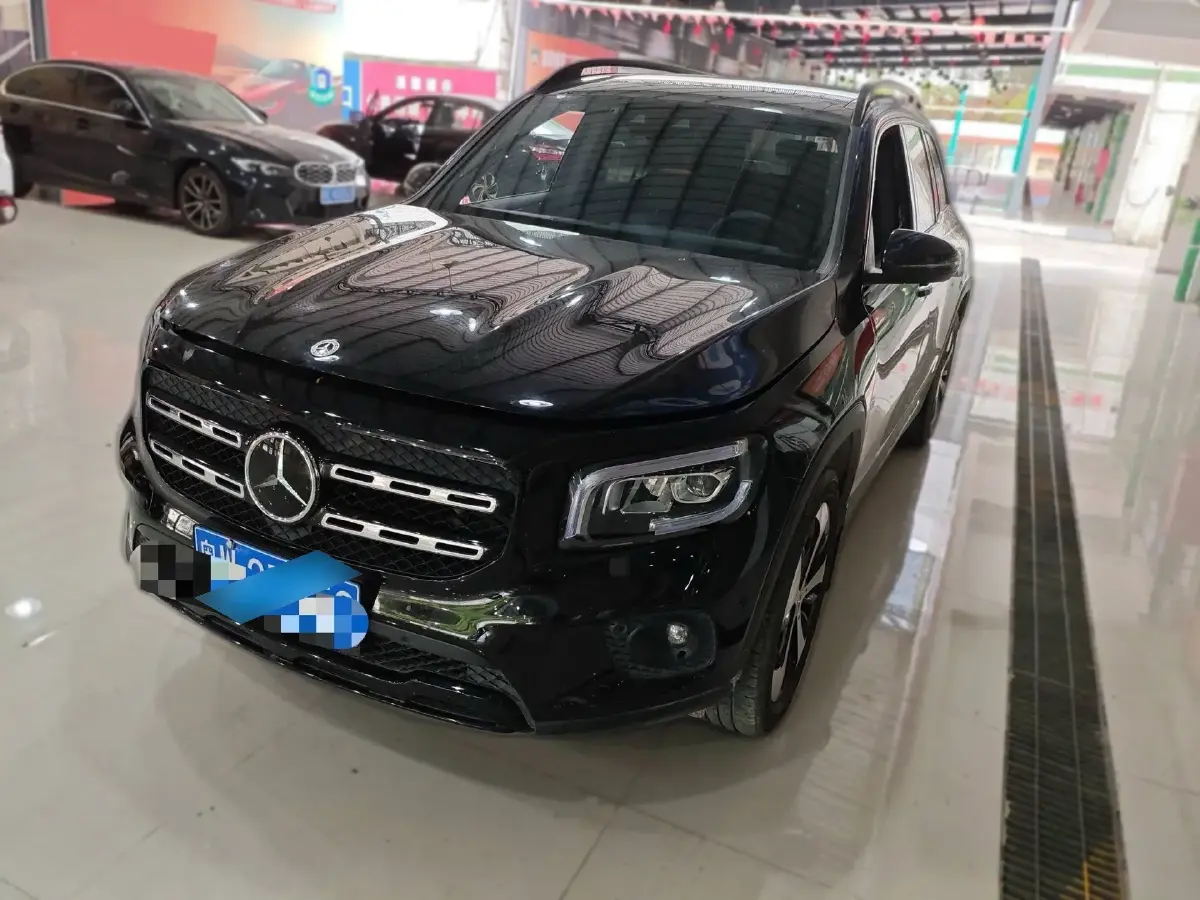 2023 Mercedes-Benz GLB Class 2.0T 190HP L4 8DCT