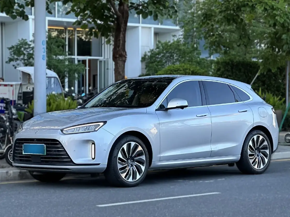 2022 HIMA AITO M5 Range Extended 125HP REEV 40KWH