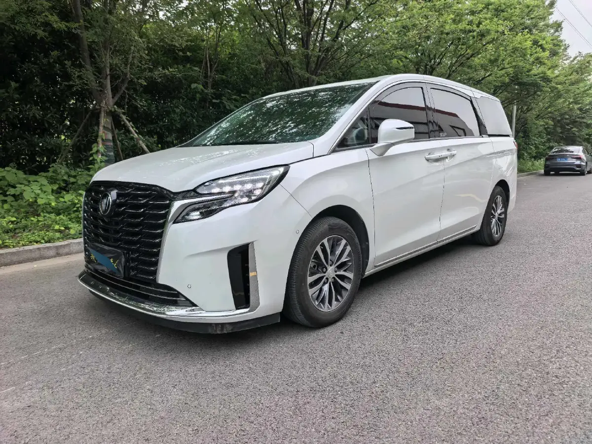 2023 Buick GL8 2.0T 237HP L4 9AT