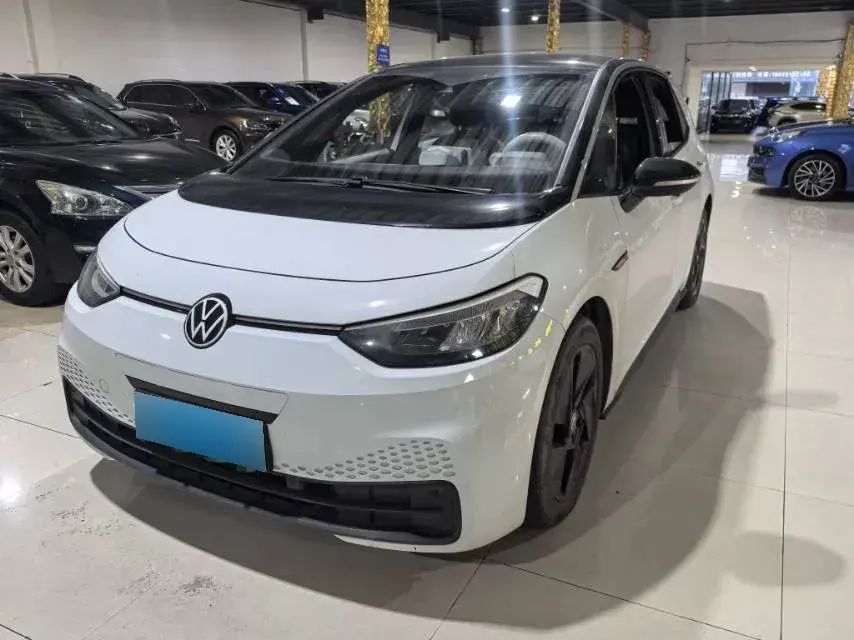 2023 Volkswagen ID.3 BEV 52.8KWH
