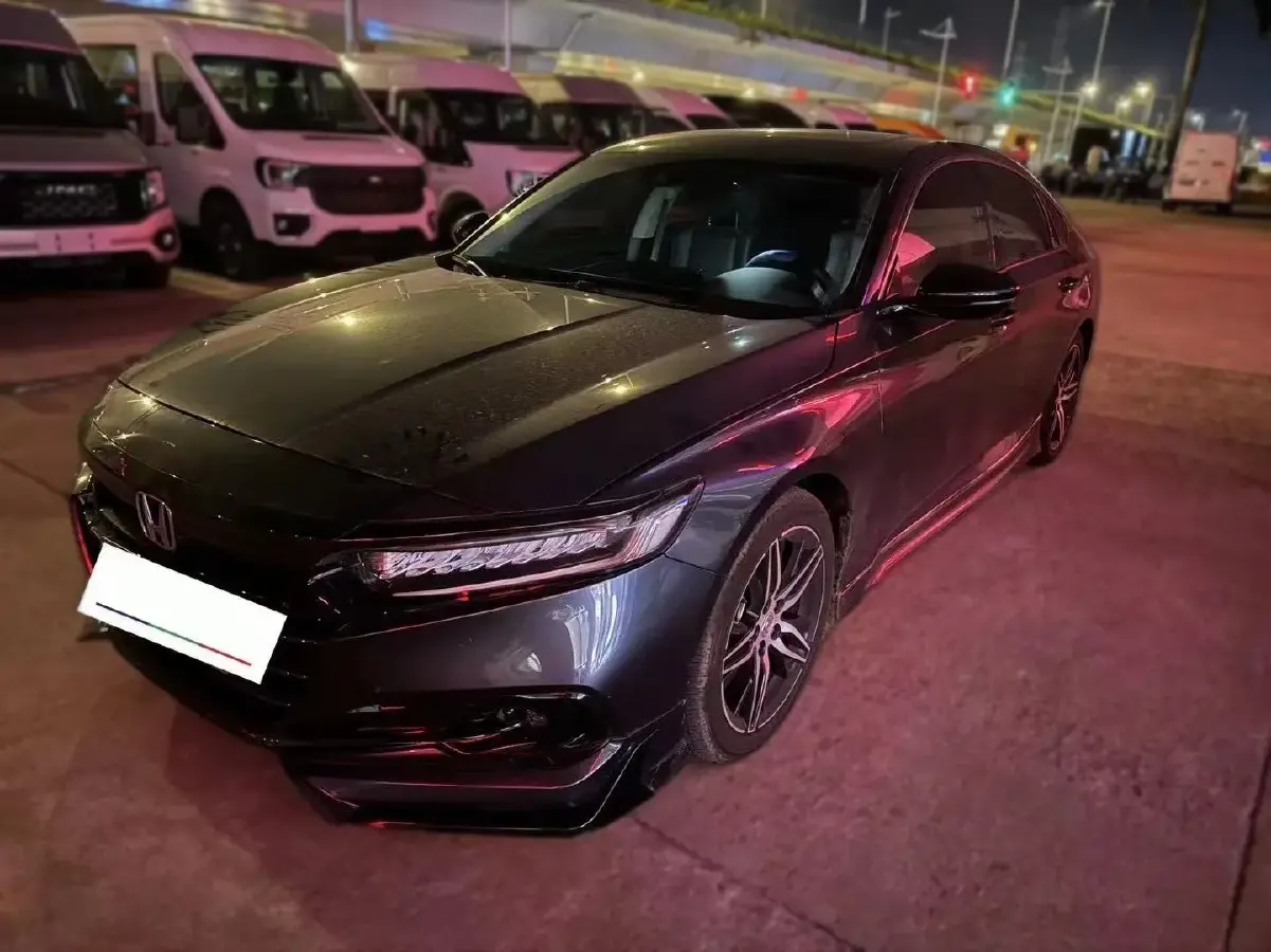 2022 Honda Accord 1.5T 194HP L4 CVT