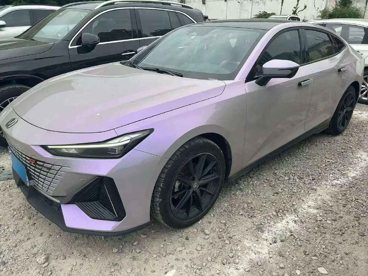 2023 ChangAn UNI-V 1.5T 188HP L4 7DCT