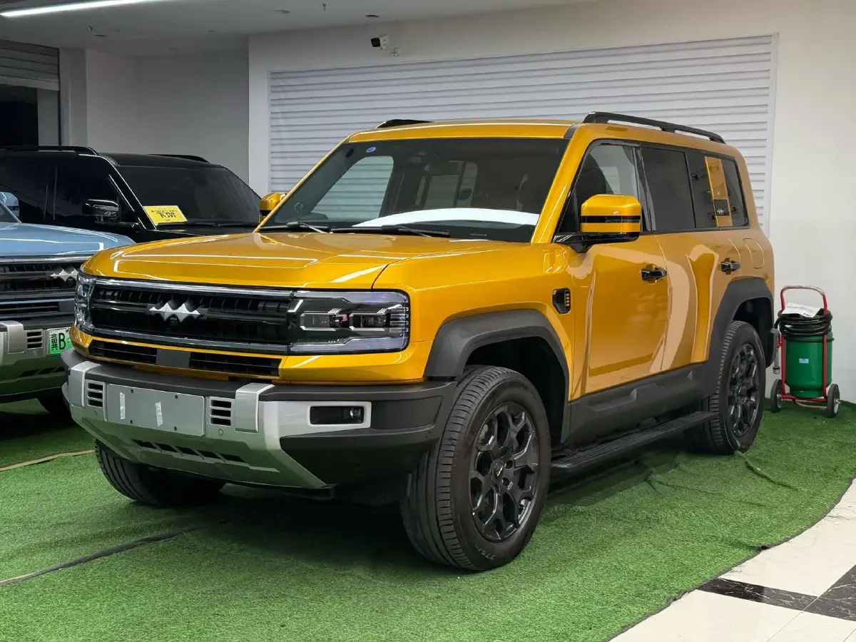 2023 FangChengBao Bao 5 1.5T 194HP L4 E-CVT PHEV 31.8KWH