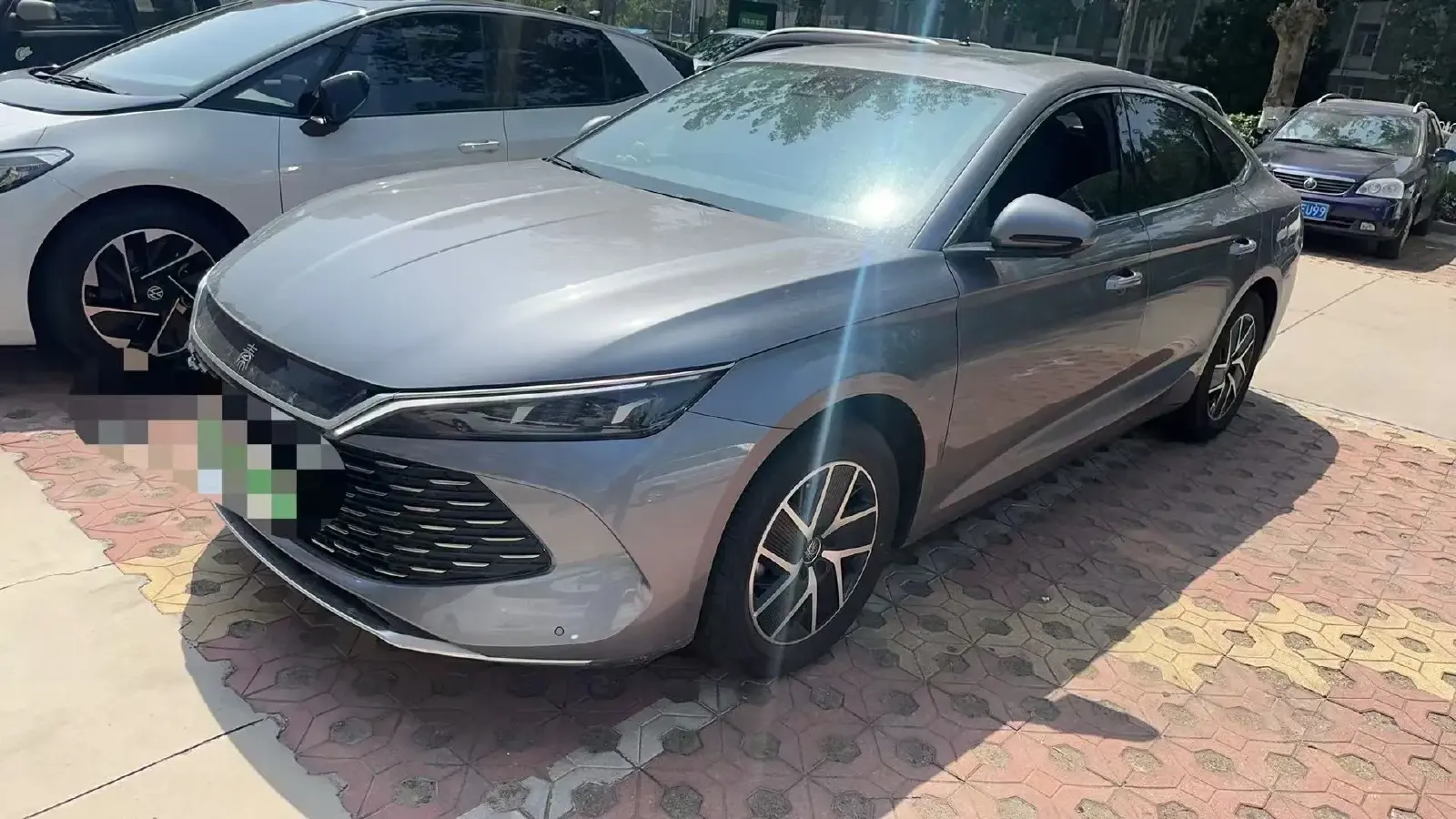 2024 BYD QinL 1.5L 101HP L4 E-CVT PHEV 15.87KWH