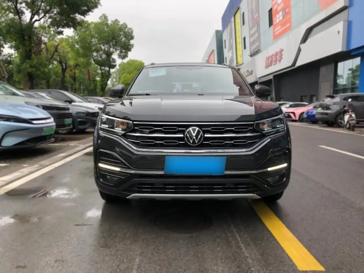 2022 Volkswagen Tayron 2.0T 220HP L4 7DCT,autocango,china used car exporter,china ev exporter,chinese used car exporter,chinese used ev exporter