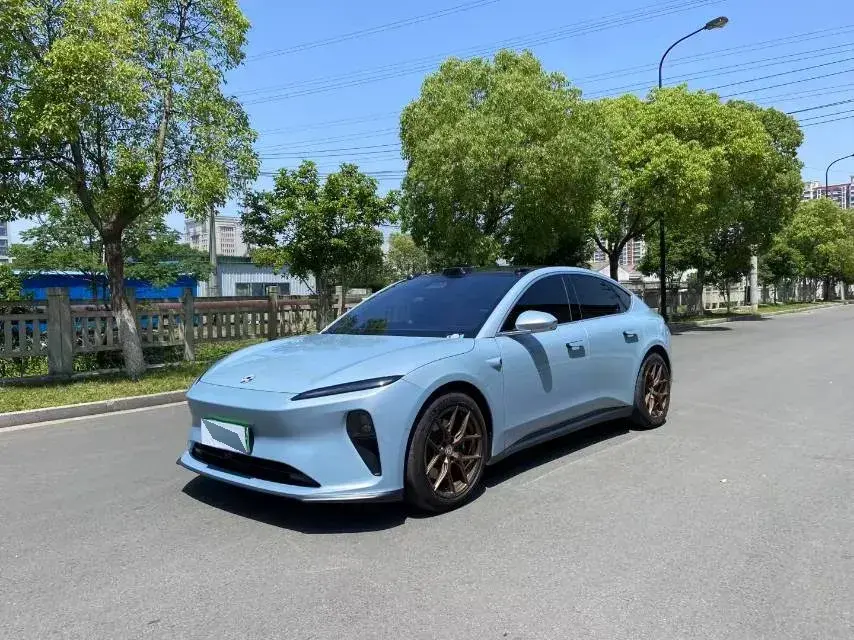 2022 NIO ET5 BEV 75KWH