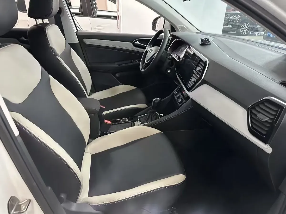 2023 Jetta VS5 1.4T 150HP L4 6AT,autocango,china used car exporter,china ev exporter,chinese used car exporter,chinese used ev exporter