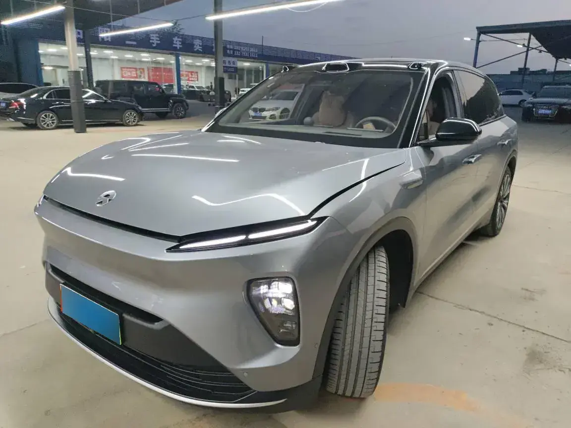 2024 NIO ES8 BEV 75KWH
