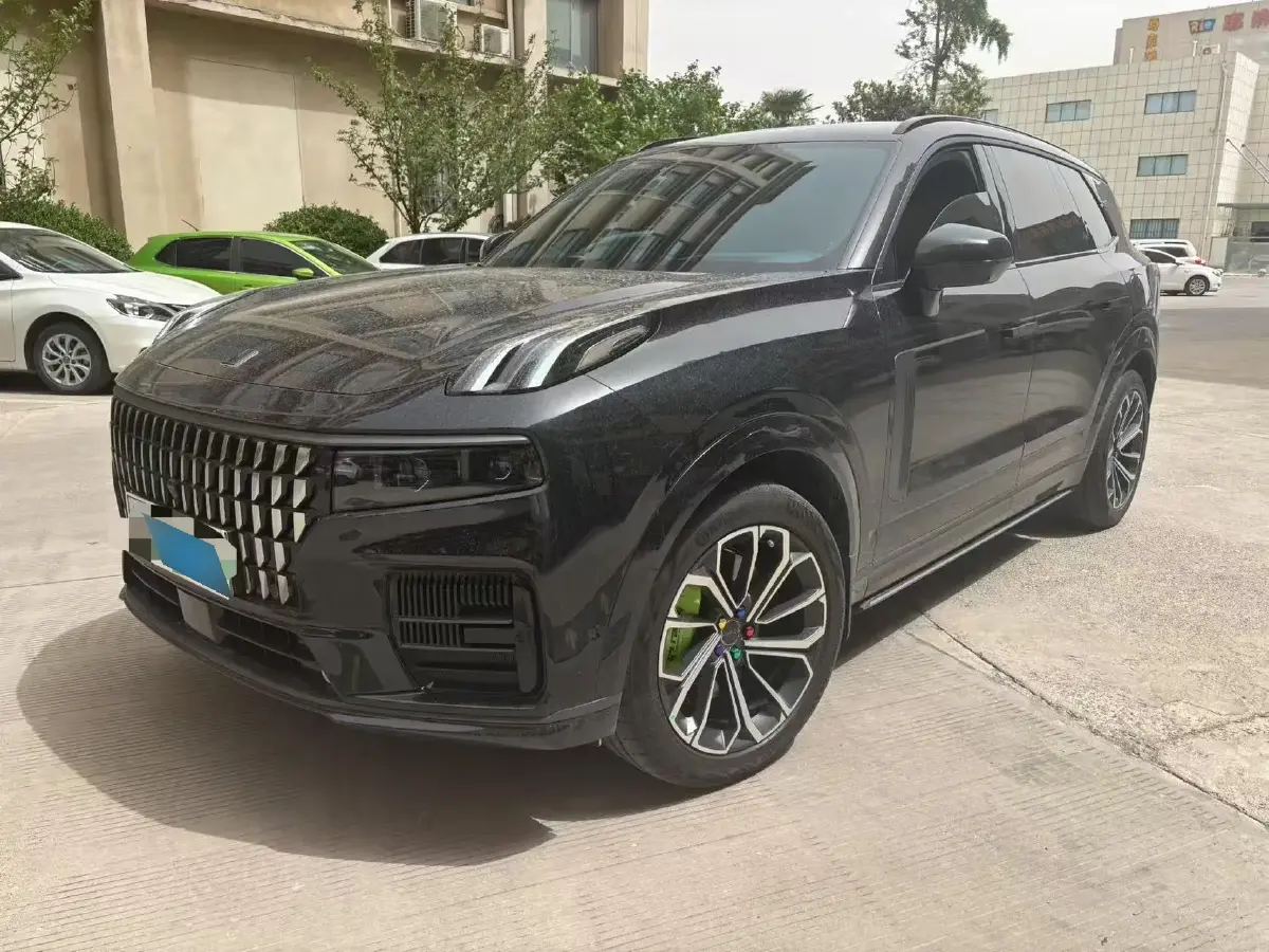 2023 LYNK&CO 09 EM-P 2.0T 254HP L4 3DHT PHEV 40.1KWH