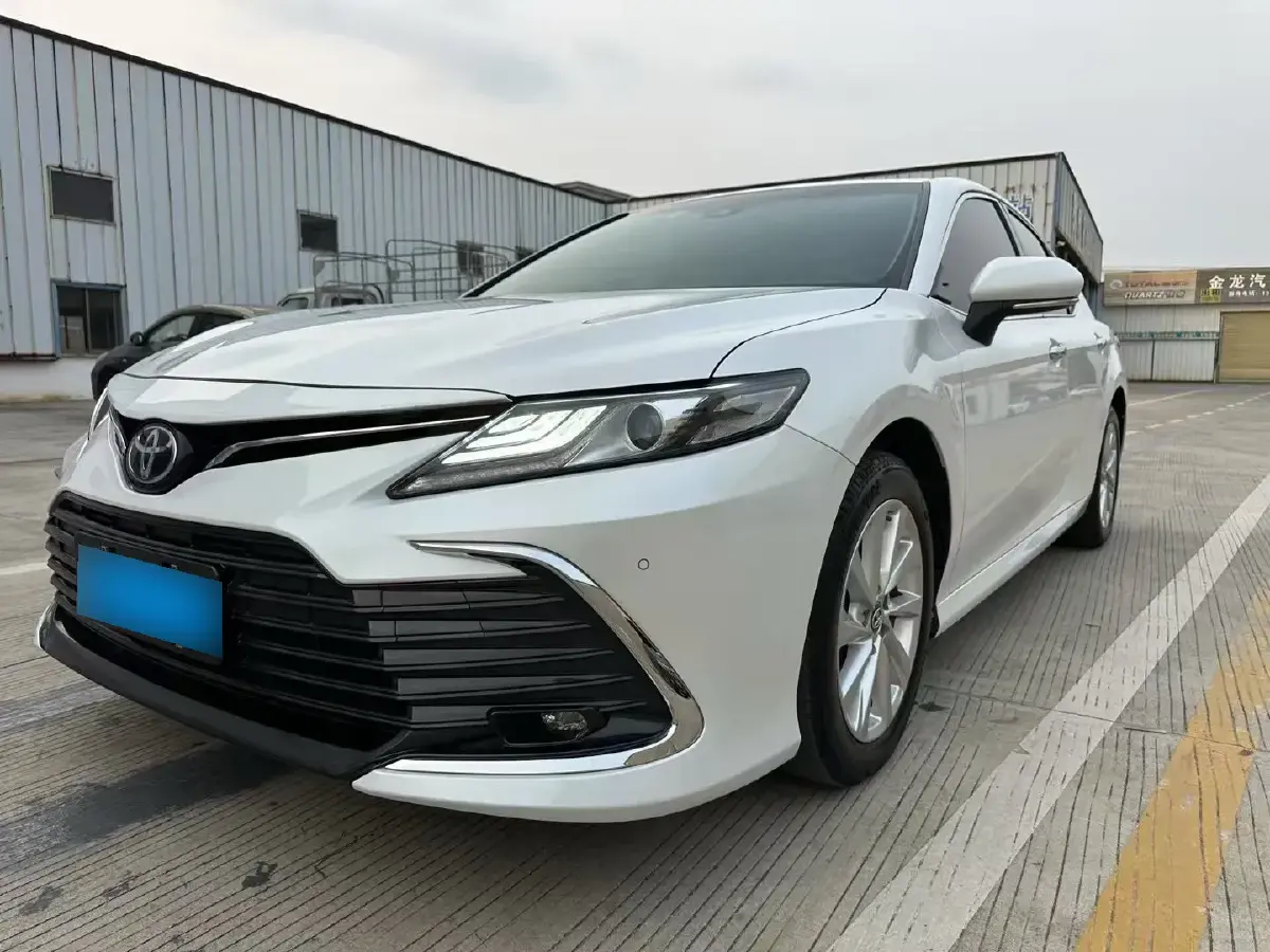 2023 Toyota Camry 2.0L 177HP L4 CVT