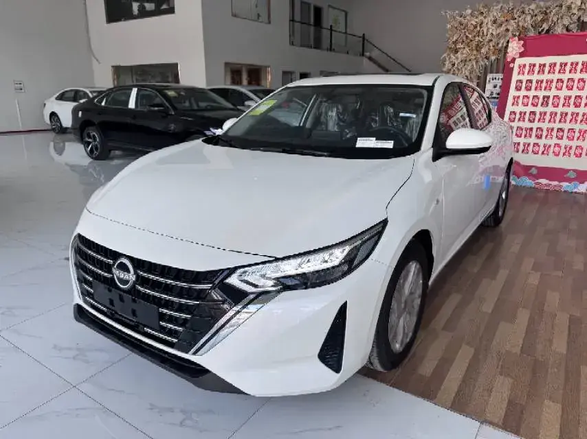 2025 Nissan Sylphy 1.6L 135HP L4 CVT