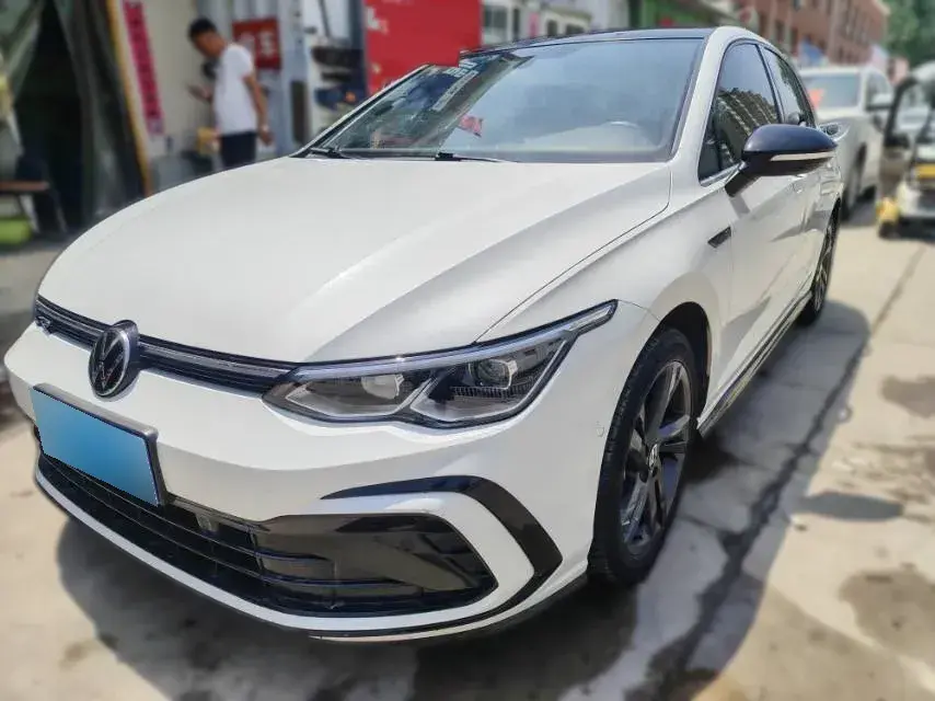 2023 Volkswagen Golf 1.4T 150HP L4 7DCT