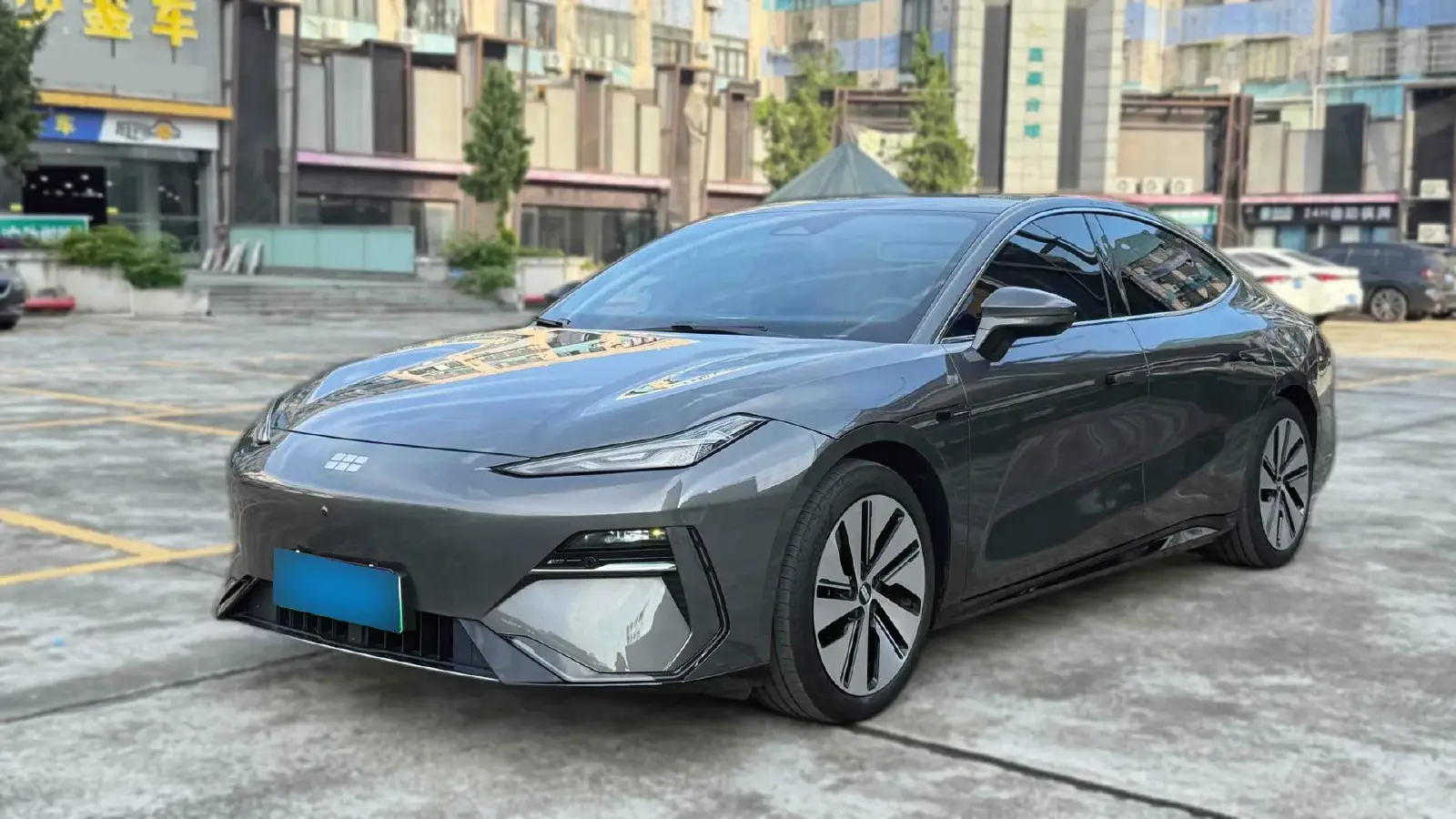 2024 Geely Galaxy E8 BEV 76KWH