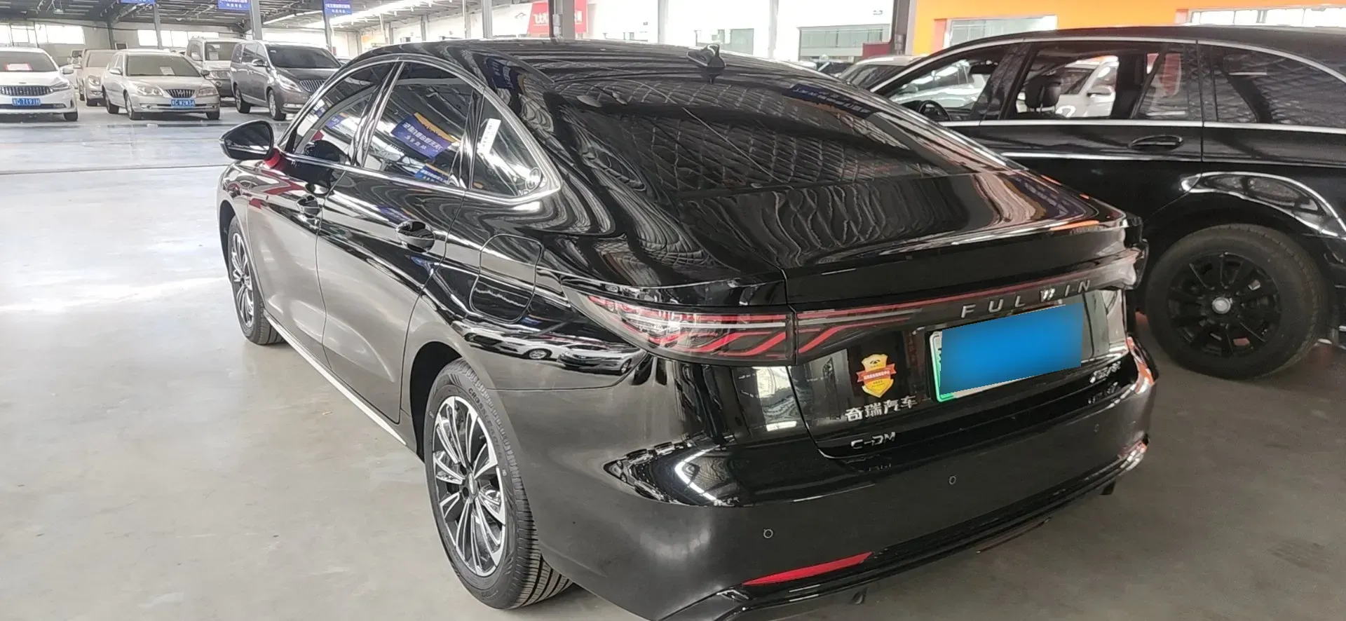 2025 Fulwin FulwinA8L 1.5T 156HP L4 1DHT PHEV 18.67KWH,autocango,china used car exporter,china ev exporter,chinese used car exporter,chinese used ev exporter