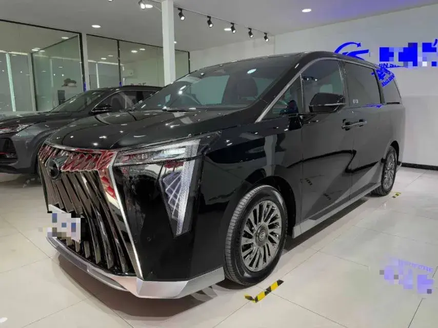 2023 GAC Trumpchi M8 2.0T 252HP L4 8AT