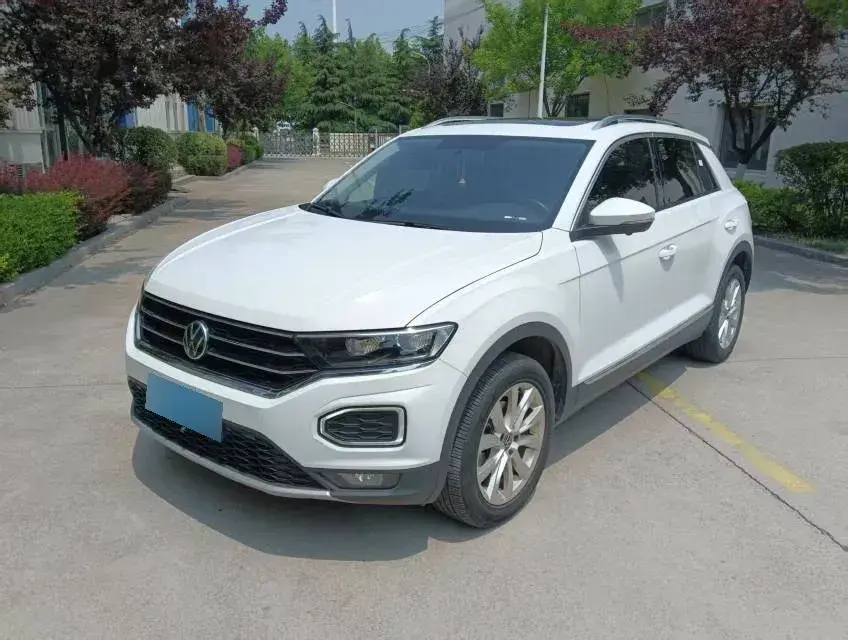 2022 Volkswagen T-Roc 1.4T 150HP L4 7DCT