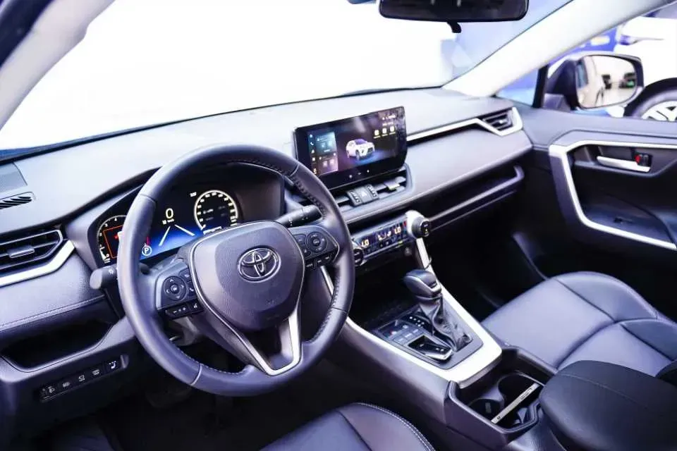 2023 Toyota Wildlander 2.0L 171HP L4 CVT,autocango,china used car exporter,china ev exporter,chinese used car exporter,chinese used ev exporter