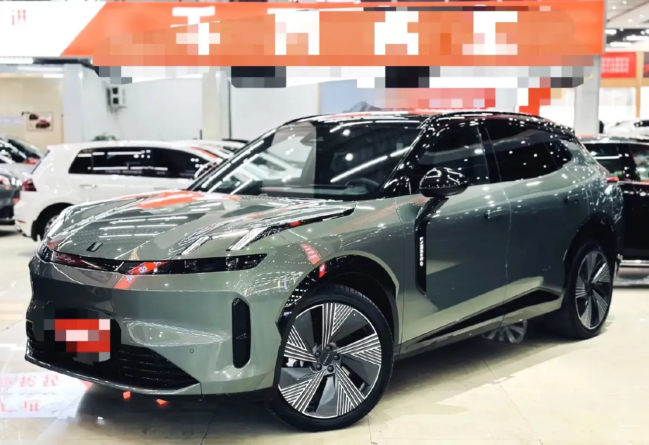 2023 LYNK&CO 08 EM-P 1.5T 163HP L4 3DHT PHEV 39.6KWH