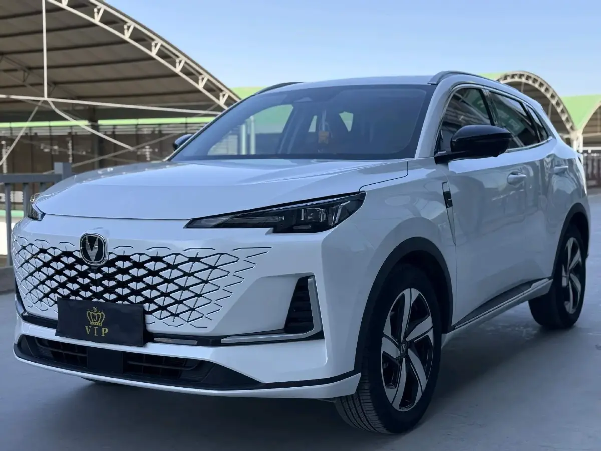 2024 ChangAn X7 PLUS 1.5T 188HP L4 7DCT