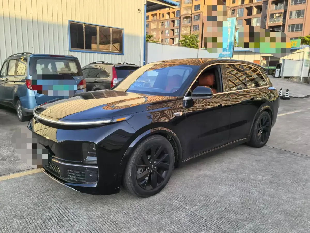 2023 Li L8 Range Extended 154HP REEV 40.9KWH