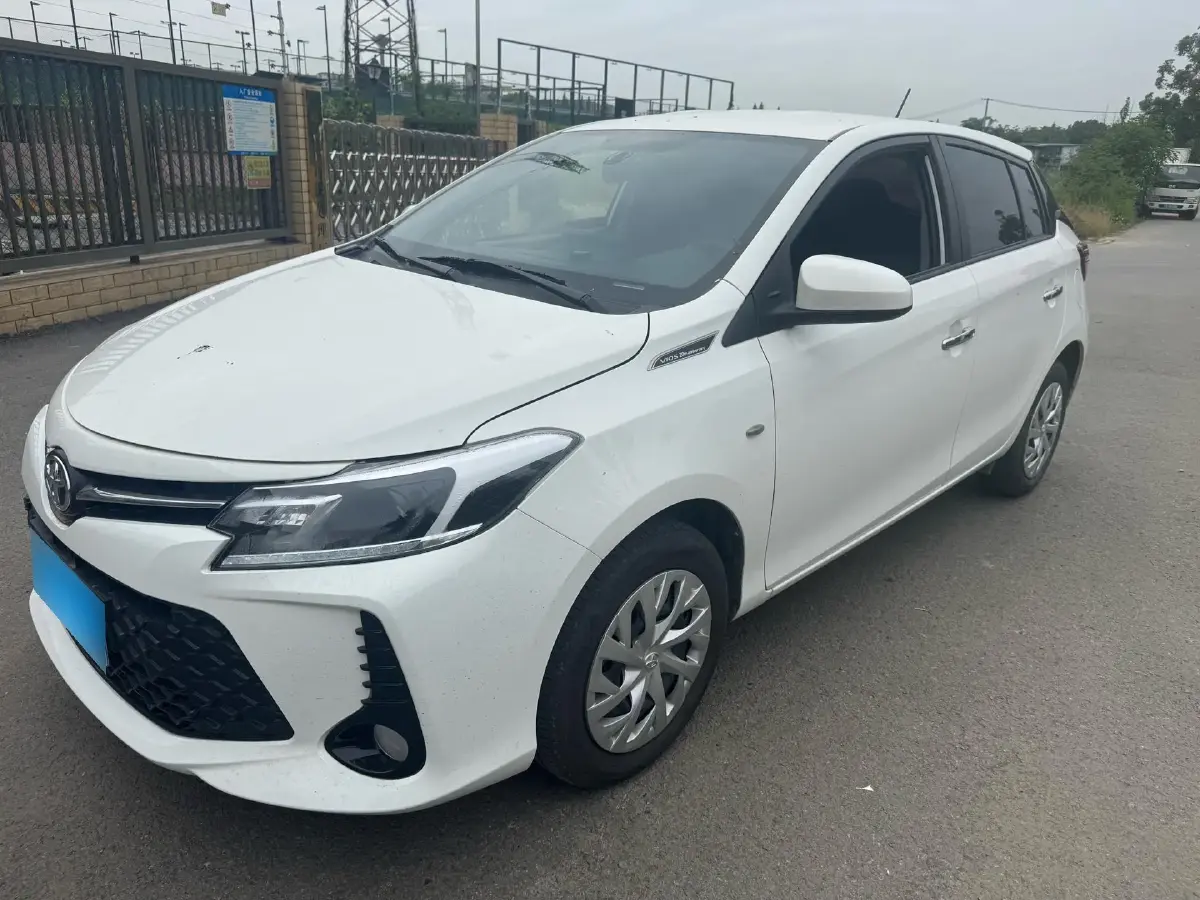 2022 Toyota Vios FS 1.5L 112HP L4 CVT